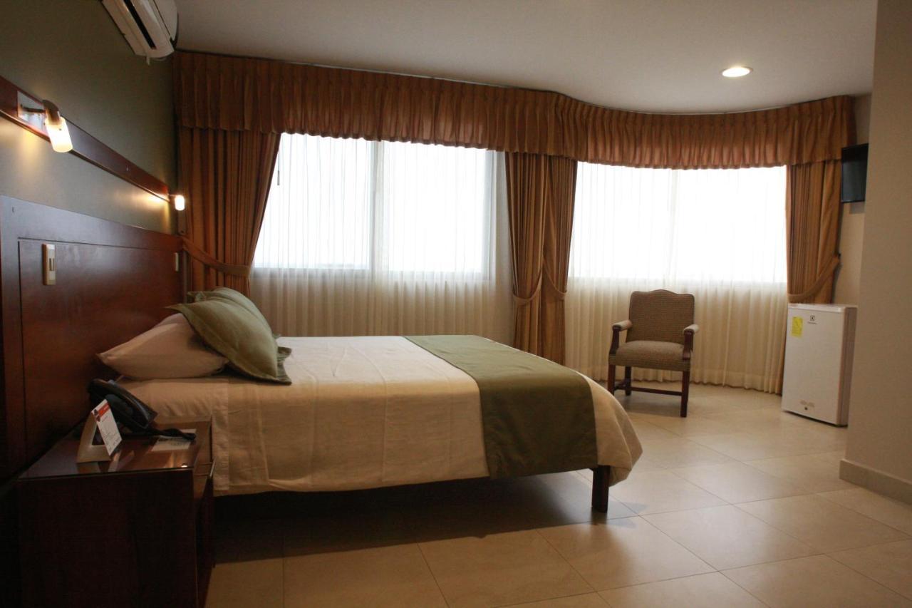 Hotel Puerto Banana El Guabo Екстер'єр фото